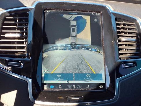 Used 2024 Volvo XC90 B6 Plus w/ Protection Package Premier image 23