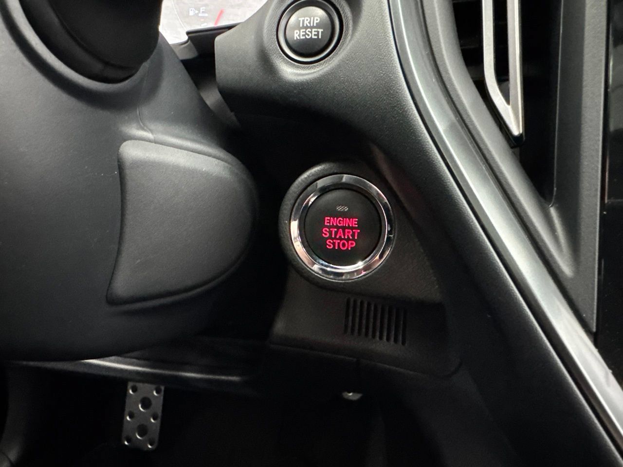 Used 2022 Subaru WRX Limited AWD/4WD image 23