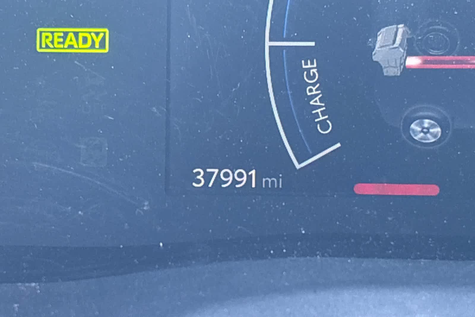 Used 2025 Toyota Camry SE FWD image 25