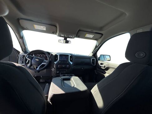 Used 2022 Chevrolet Silverado 1500 LT image 9