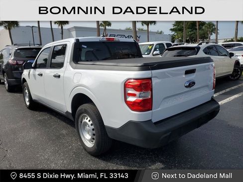 Used 2024 Ford Maverick XL image 3