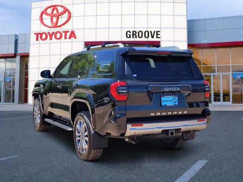 Used 2025 Toyota 4Runner Limited w/ Tow Technology Package AWD/4WD image 3