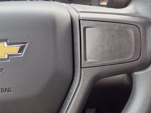 Used 2025 Chevrolet Silverado 1500 Custom AWD/4WD image 33