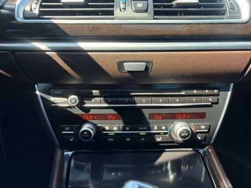 Used 2015 BMW 535i Gran Turismo image 23