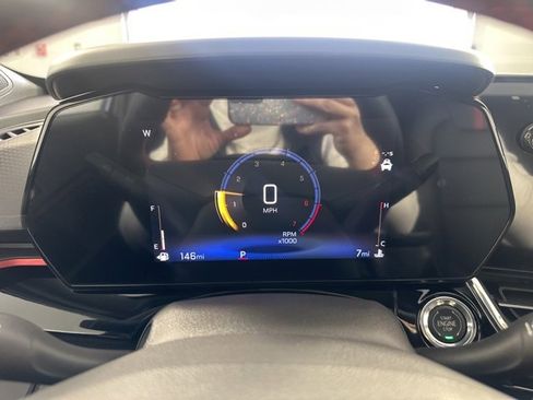 New 2026 Chevrolet Trax RS w/ Sunroof Package image 26