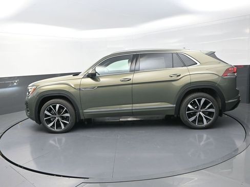 New 2026 Volkswagen Atlas Cross Sport SEL Premium R-Line AWD/4WD image 6