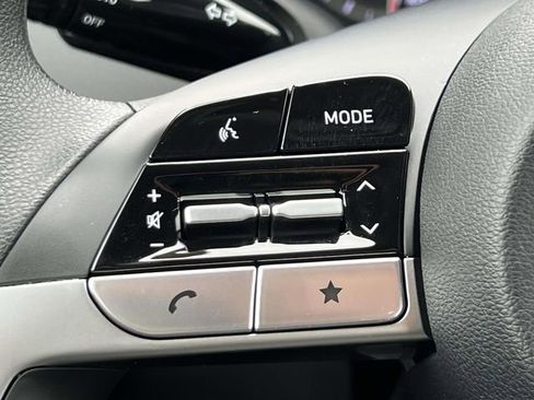 Certified 2024 Hyundai Tucson SE image 19
