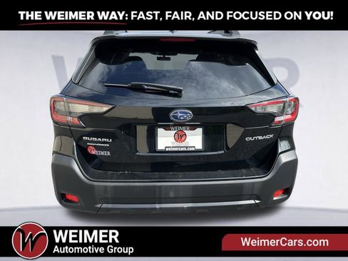Used 2023 Subaru Outback Premium AWD/4WD image 27