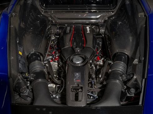 Certified 2019 Ferrari 488 Pista Coupe RWD image 33