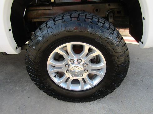 Used 2016 RAM 2500 Laramie image 7