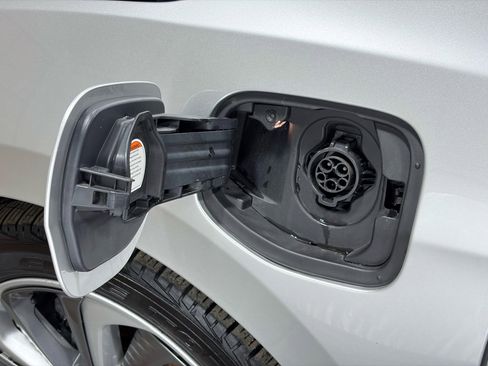 Used 2021 Honda Clarity Plug-In Hybrid image 5