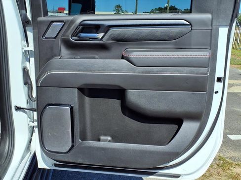 Used 2024 GMC Sierra 2500 AT4X w/ AT4X AEV Edition image 16