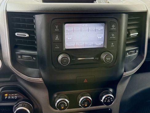 Used 2021 RAM 2500 Tradesman w/ Chrome Appearance Group image 18