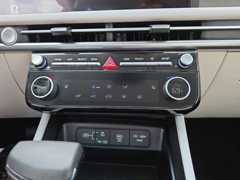 New 2026 Hyundai Tucson SEL image 19