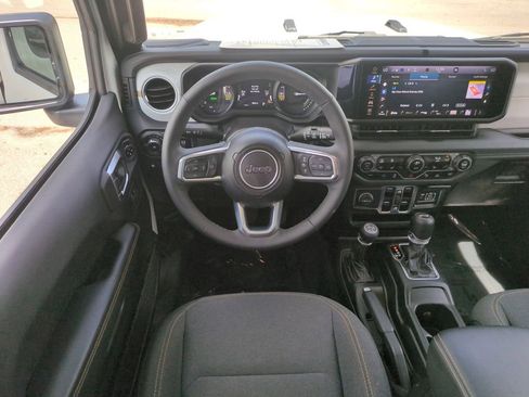 Used 2025 Jeep Wrangler Sahara 4xe w/ Safety Group image 19