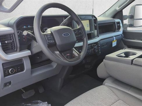 New 2026 Ford F250 XL image 3