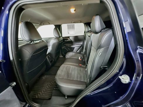 Used 2024 Mitsubishi Outlander SE FWD image 26