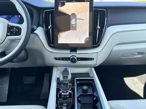 New 2026 Volvo XC60 B5 Ultra w/ Protection Package Premier image 15