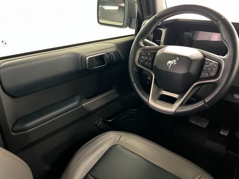 Used 2021 Ford Bronco First Edition image 12