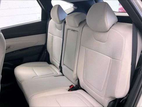 Certified 2026 Hyundai Tucson SE image 10