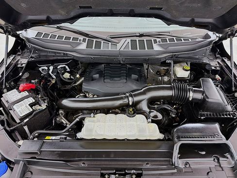 Used 2022 Ford F150 XLT w/ Equipment Group 302A High image 13