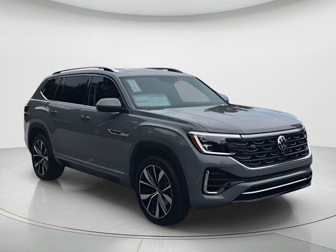 New 2026 Volkswagen Atlas SEL Premium R-Line AWD/4WD image 2
