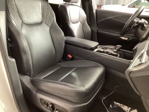 Used 2023 Lexus RX 350 Premium w/ Cold Area Package AWD/4WD image 19