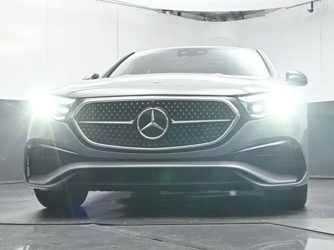 Used 2026 Mercedes-Benz E 350 Sedan image 34