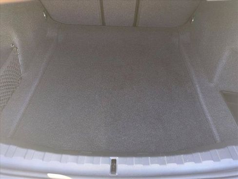 Used 2024 BMW 330i Sedan w/ Convenience Package RWD image 6