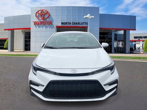 Used 2025 Toyota Corolla SE FWD image 7