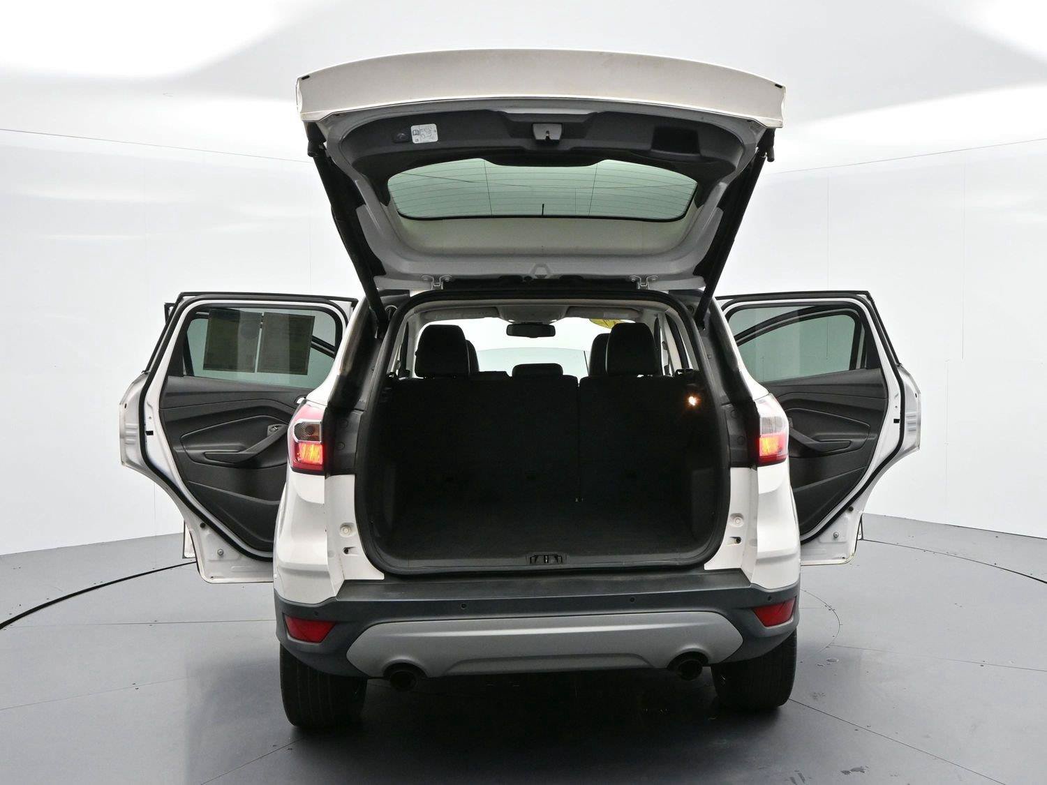 Used 2017 Ford Escape Titanium FWD image 45