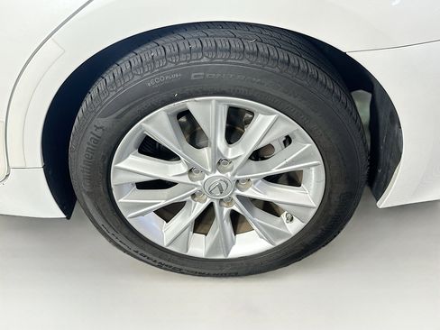 Used 2013 Lexus ES 300h Hybrid w/ Luxury Pkg image 11