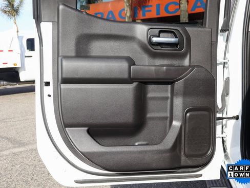 Used 2020 Chevrolet Silverado 1500 Custom w/ Trailering Package image 29