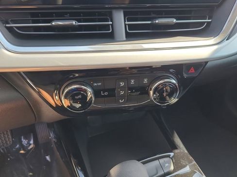 New 2026 Chevrolet Trax LT image 33