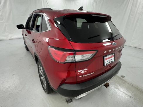 Used 2020 Ford Escape Titanium AWD/4WD image 5