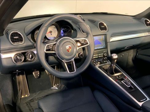 Used 2025 Porsche 718 Boxster S image 4