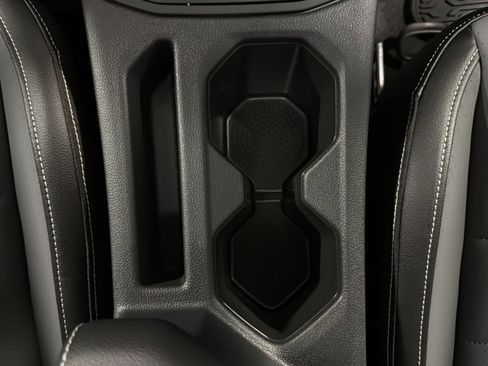 New 2026 Volkswagen Jetta SE FWD image 40