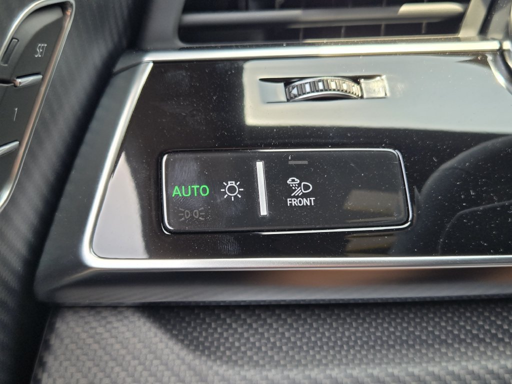New 2026 Audi RS Q8 performance AWD/4WD image 26