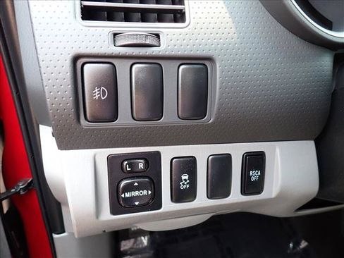 Used 2013 Toyota Tacoma 4x4 Double Cab w/ SR5 Pkg image 13