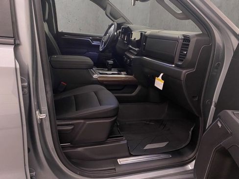 New 2026 Chevrolet Silverado 1500 RST w/ Redline Edition image 19