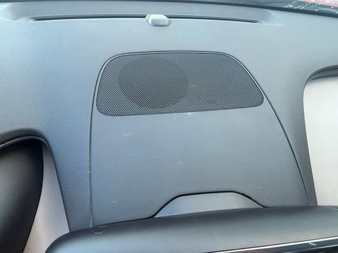 Used 2019 Hyundai Santa Fe Limited w/ Cargo Package image 10