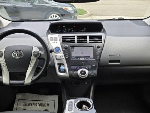 Used 2013 Toyota Prius V Five FWD image 15