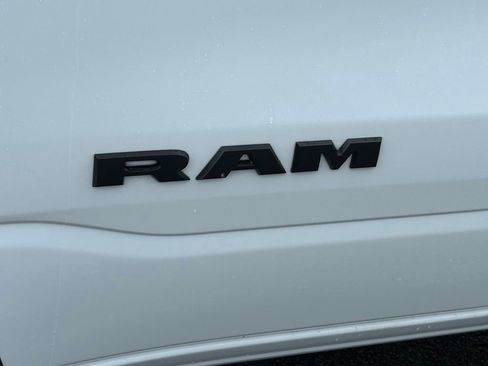 Used 2025 RAM 1500 Big Horn RWD image 17