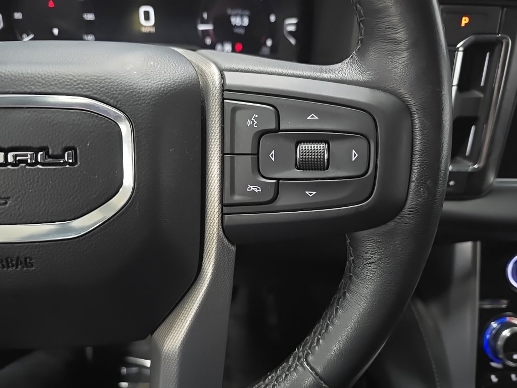 Used 2022 GMC Yukon Denali AWD/4WD image 22