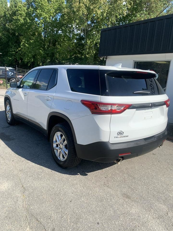 Used 2019 Chevrolet Traverse LS FWD image 5