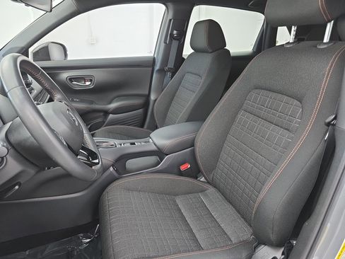 Certified 2025 Honda HR-V Sport image 14