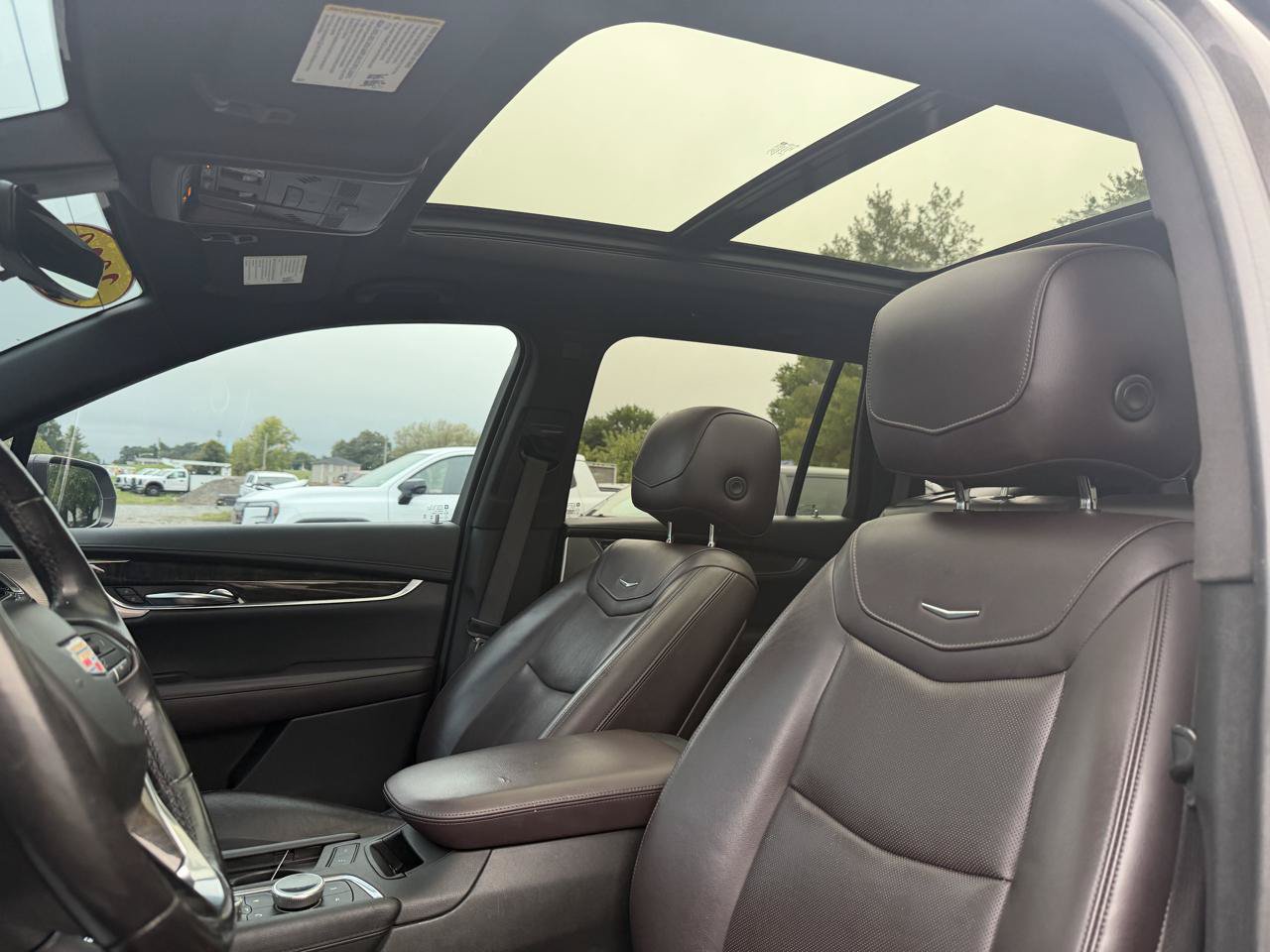 Used 2020 Cadillac XT6 Premium Luxury FWD image 15