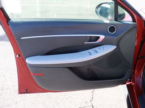 Used 2023 Hyundai Sonata SEL image 8