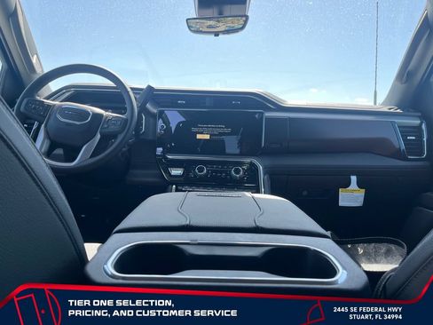 New 2026 GMC Sierra 2500 Denali w/ Denali Reserve Package AWD/4WD image 15