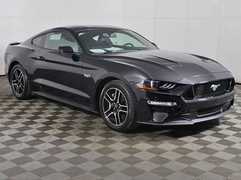 Used 2018 Ford Mustang GT Premium w/ Equipment Group 401A RWD image 2